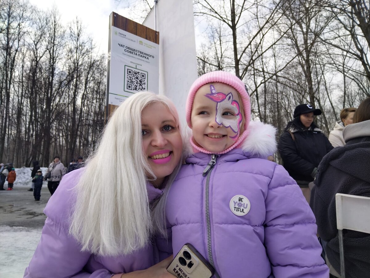 С дочкой на Масленицу 🥞