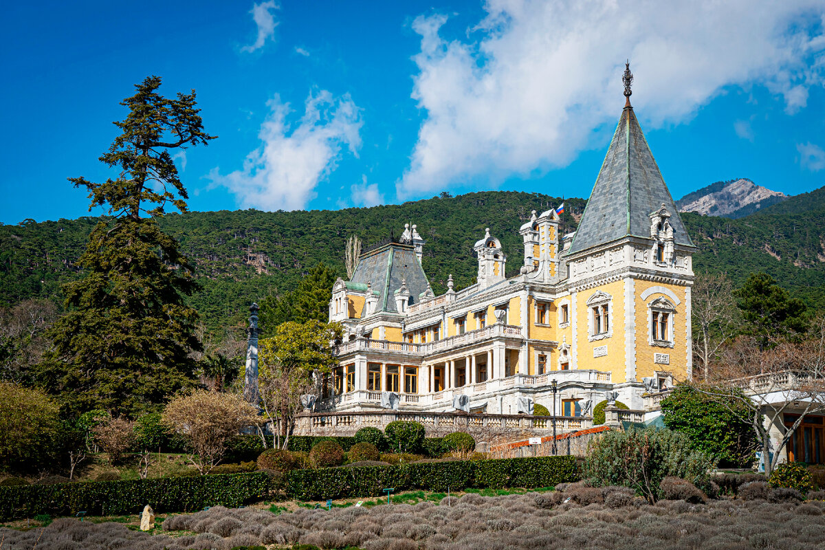 Дворцы Крыма. Массандра - дворец, где никто не жил. | ФотоЕдуДалеко | Дзен