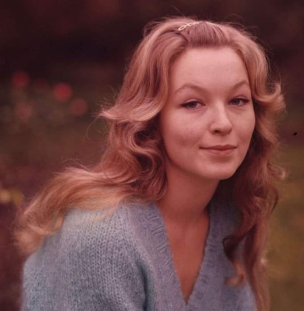 Марина Влади