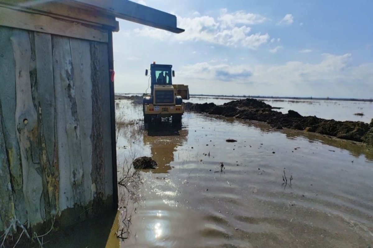    Режим ЧС введен в Акбулакском районе из-за подтопления