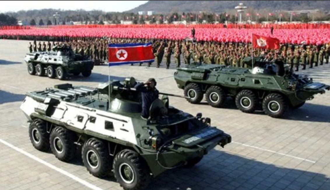 БТР-80А на параде в Пхеньяне