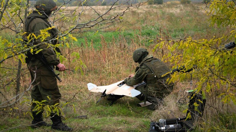     Военнослужащие ВС РФ запускают дрон-камикадзе «Куб» на Николаево-Криворожском направлении РИА Новости Иван Родионов