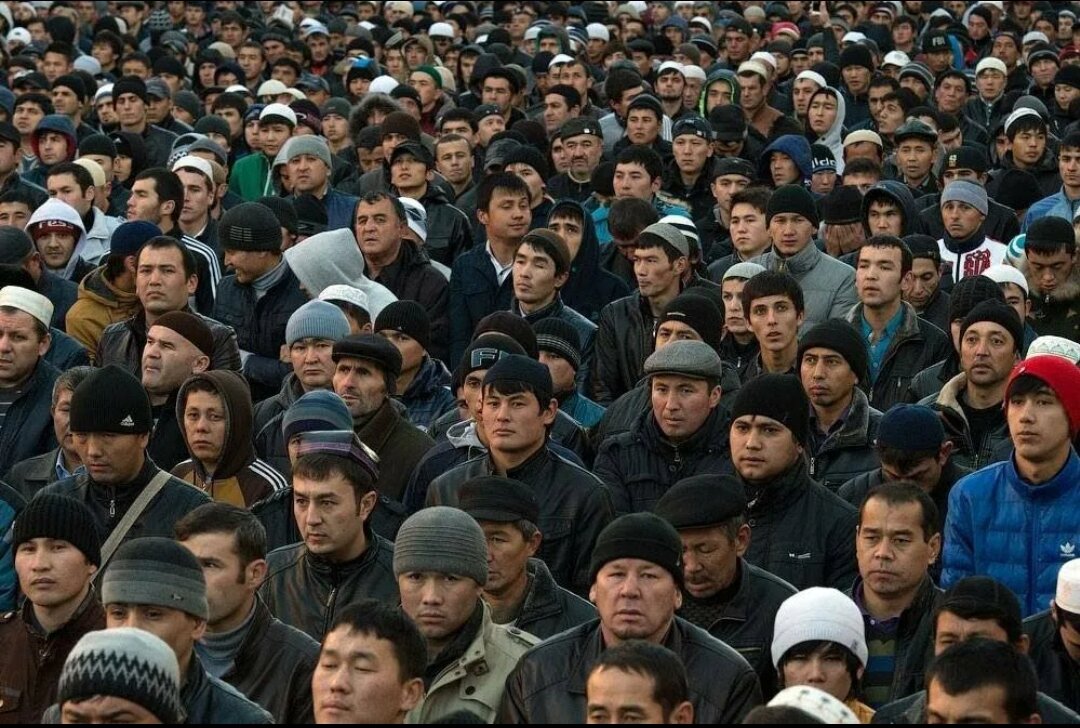 А завтра народ. 