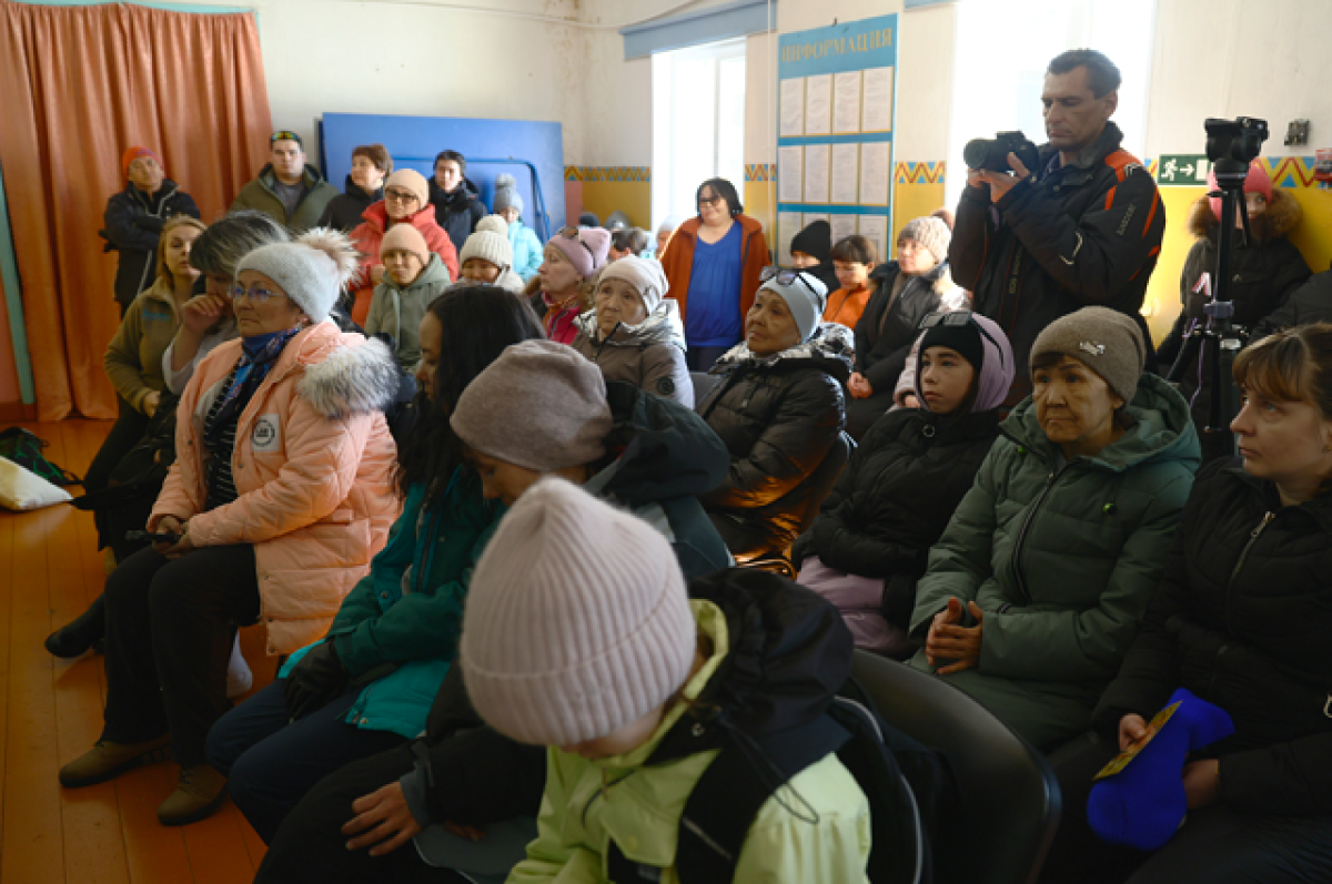    Главе Камчатки жители района жаловались на проблему с протезированием зубов