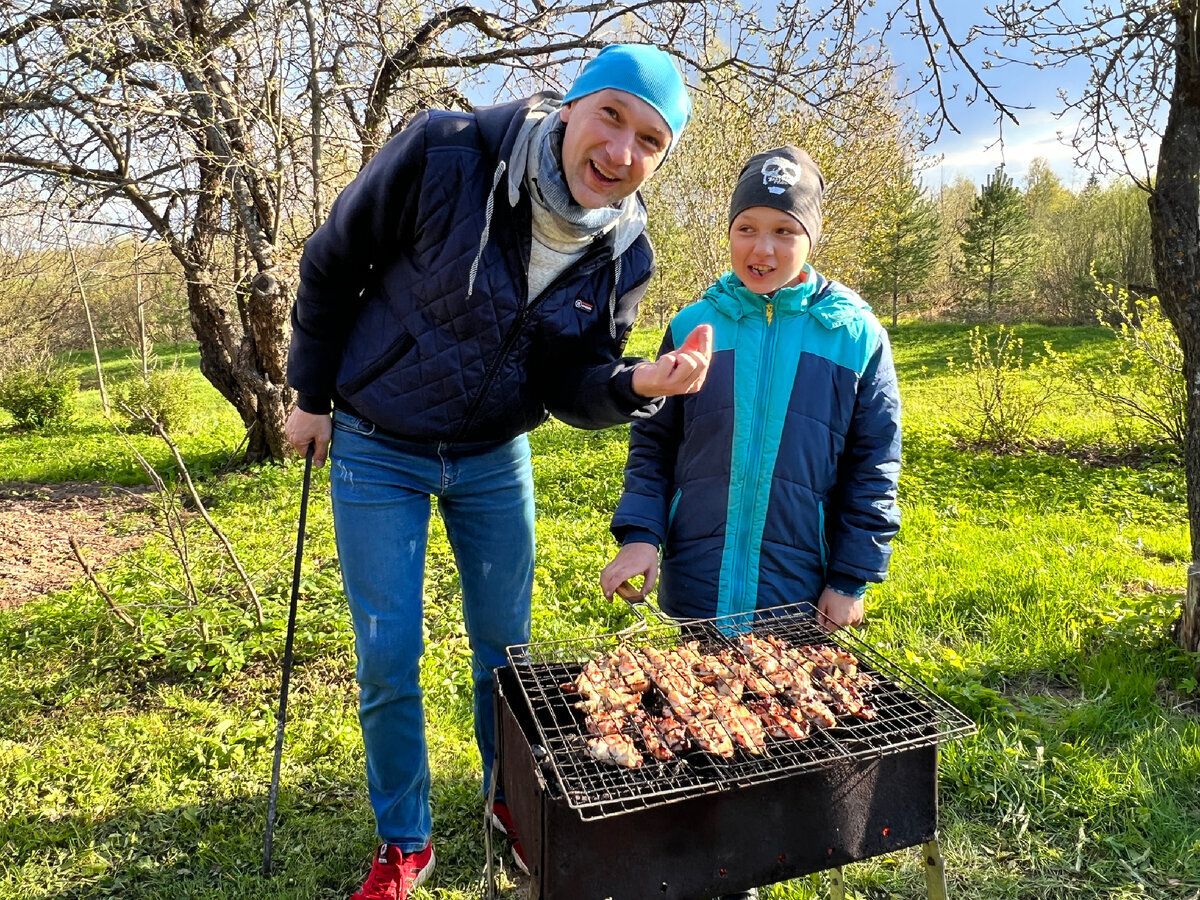 Не за горами и Первомай