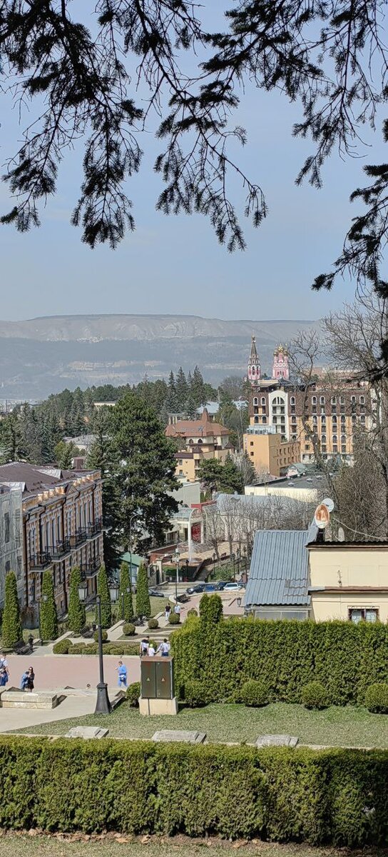 Кисловодск в апреле (фото для обложки) 