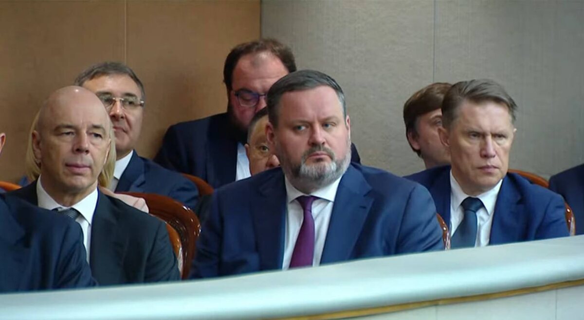 Работали весь год как швейцарские часы - фото