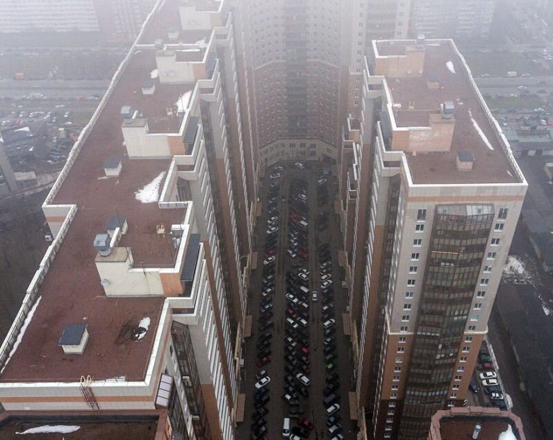 Многоэтажные жилые дома в Москве. Источник: pvsm.ru.