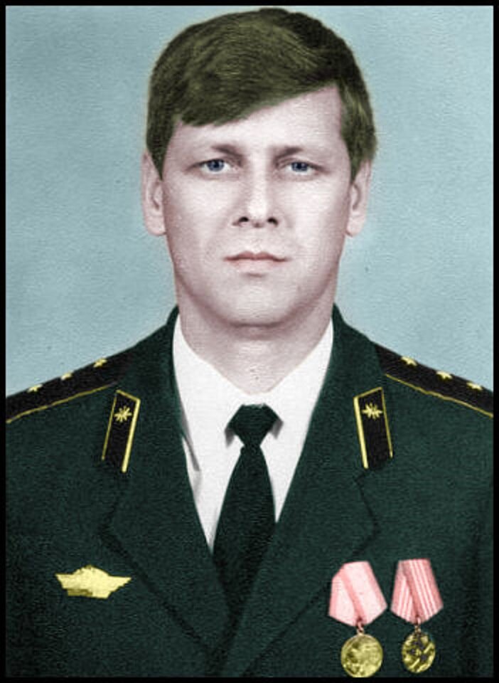 Старший прапорщик Александр М...