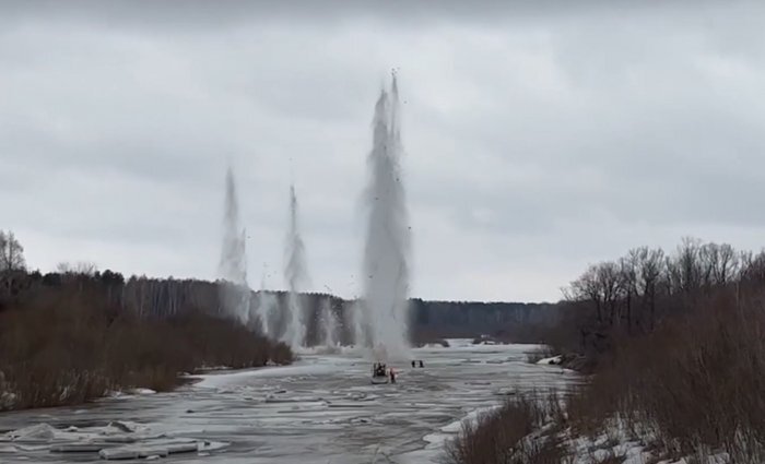 Кадр из видео ГУ МЧС по Новосибирской области