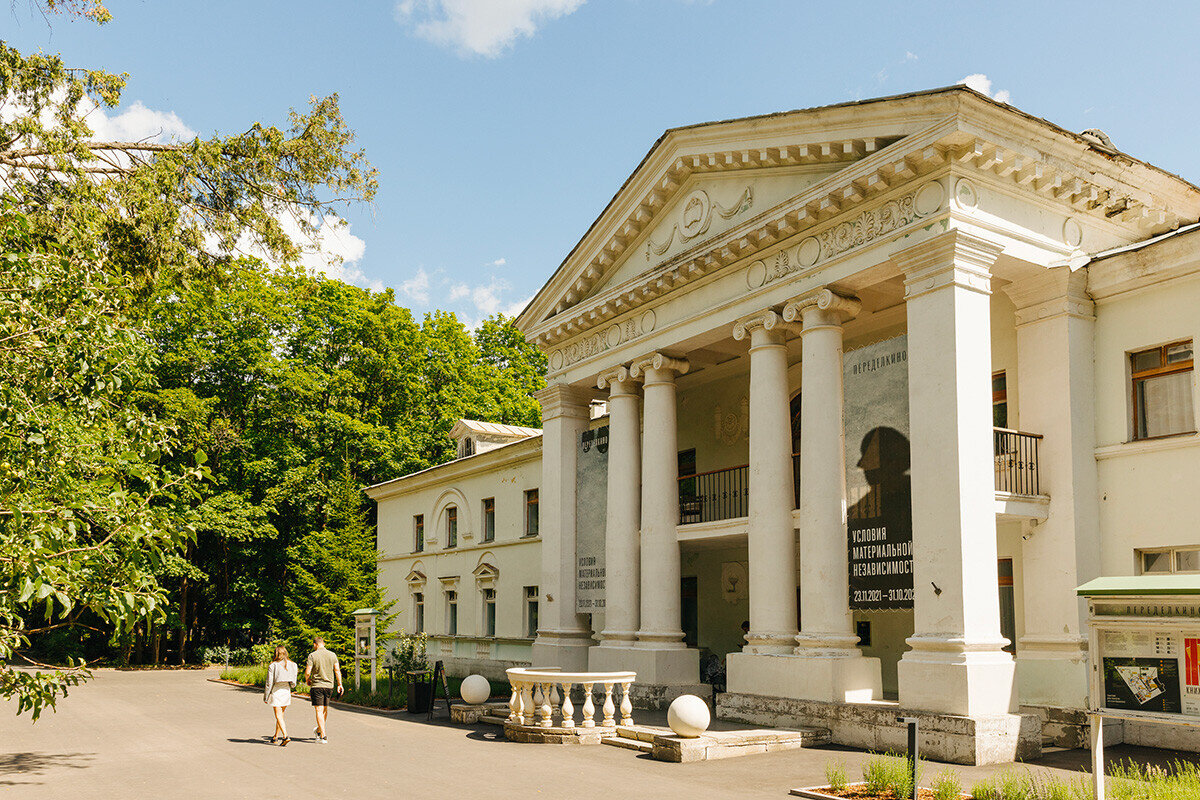 Переделкино: как выглядит писательский рай на окраине Москвы (ФОТО) | Узнай  Россию | Дзен