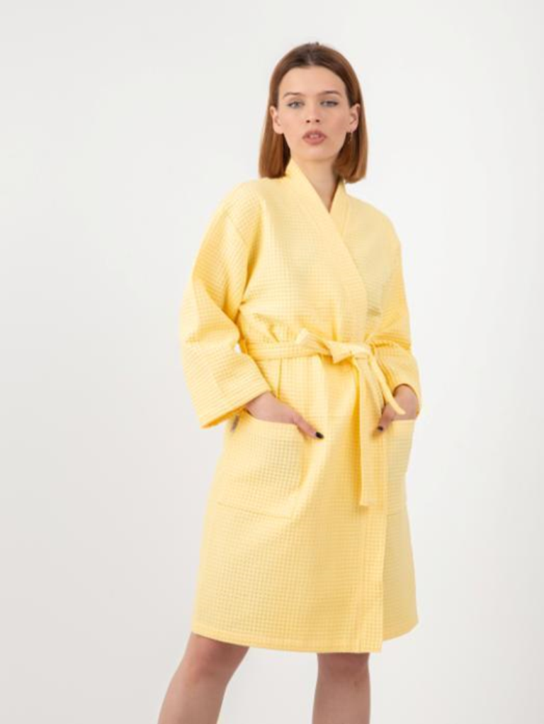 Банный халат Торговая марка Лилианс, город Иваново состав: хлопок 100%, вафельное полотно, оптовая цена 1 376 рублей