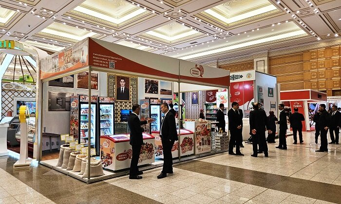 Традиционные русские ярмарки. Ярмарка картинки. Ярмарка стран. Традиции русского народа ярмарка. Ярмарка стран.