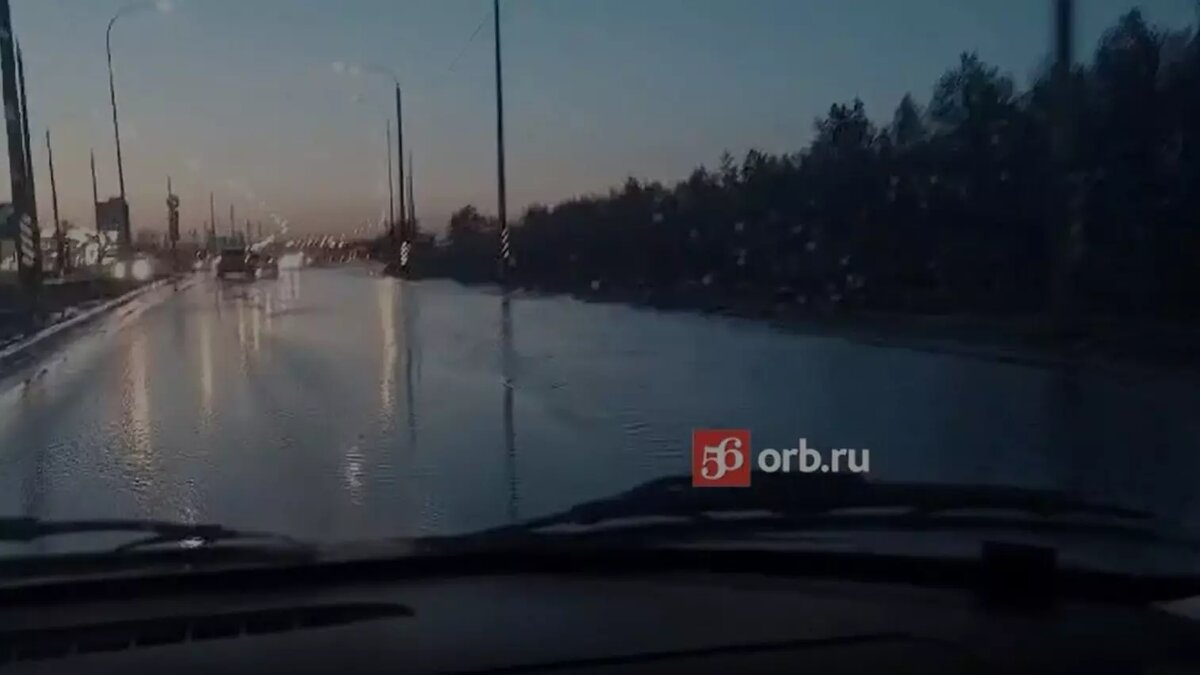 Талые воды вышли на Загородное шоссе Оренбурга | 56orb.ru | Дзен