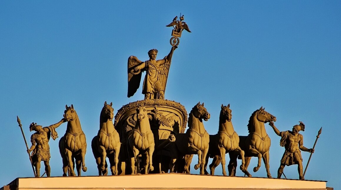 Колесница славы на арке главного штаба в санкт петербурге