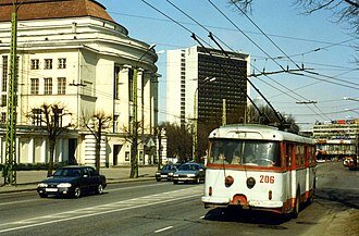 1996