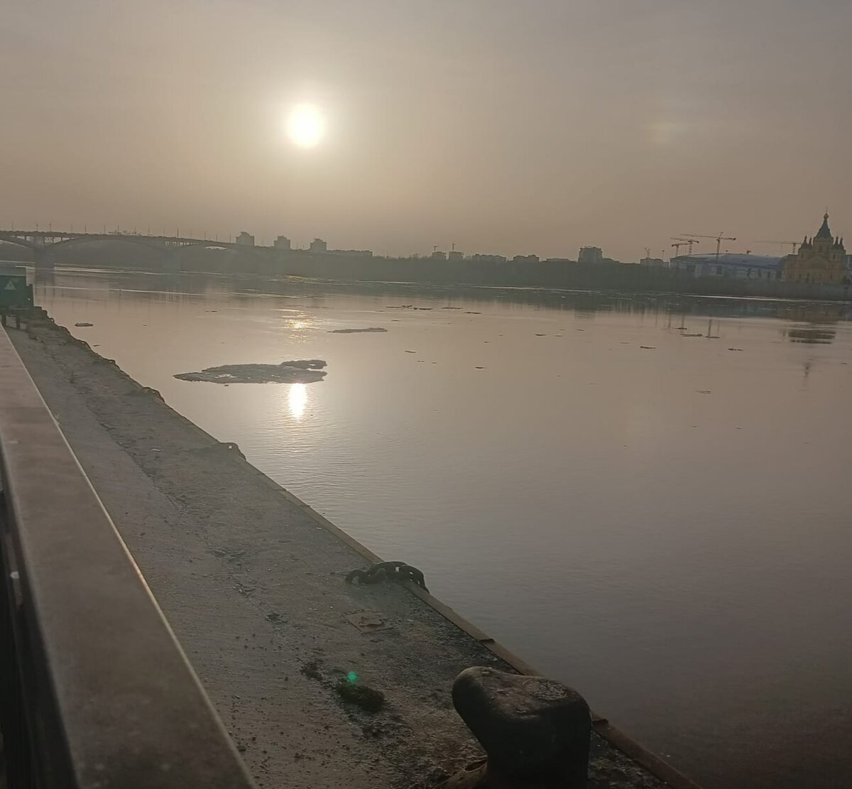 Нижневолжская набережная