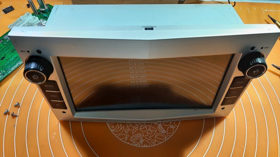 Внешний вид китайской магнитолы