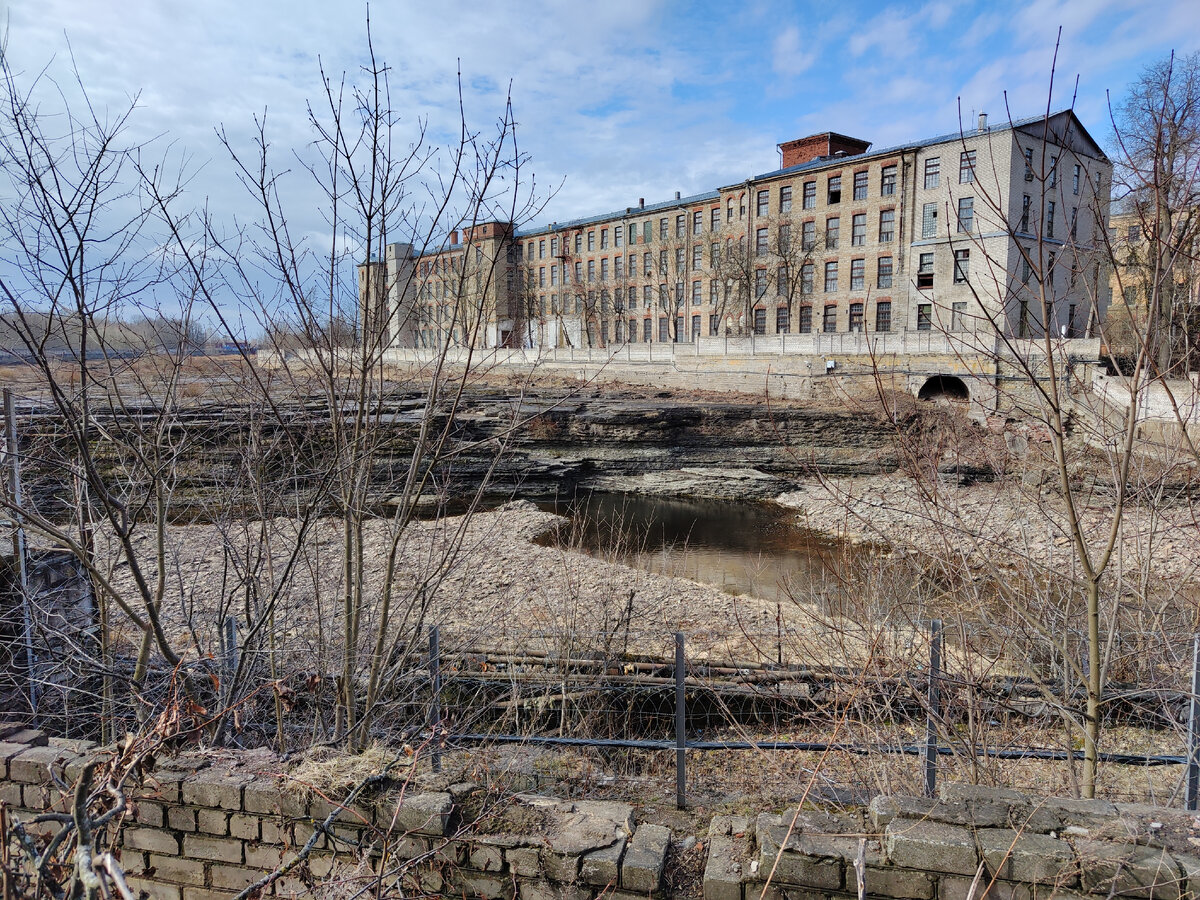 На той стороне Нарва