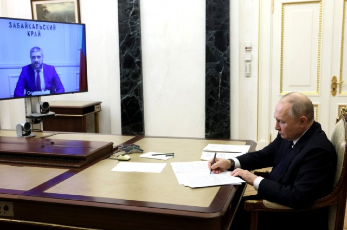    Путин похвалил Забайкалье за инвестиционно привлекательную экономику