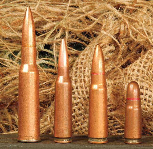 Слева направо: 7.62x54 мм R, 5.8x42 мм, 7.62x39 мм, 7.62x25 мм.
