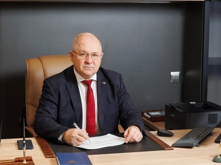     директор Хабаровского автомеханического колледжа Павел Евгеньевич Мысин