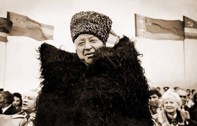 Расул Гамзатов. Фото из открытых источников.