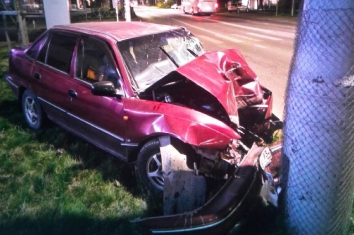    В Краснодаре пытавшийся уйти от полицейской погони подросток попал в ДТП