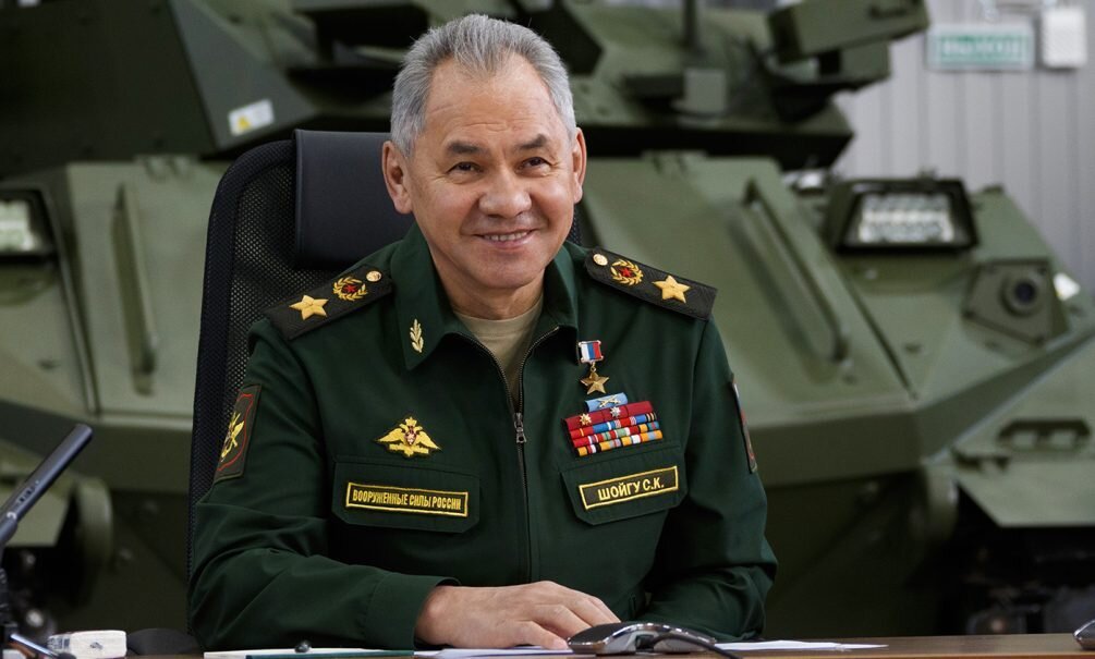    Мобилизация России не требуется: армия активно пополняется за счет контрактников.