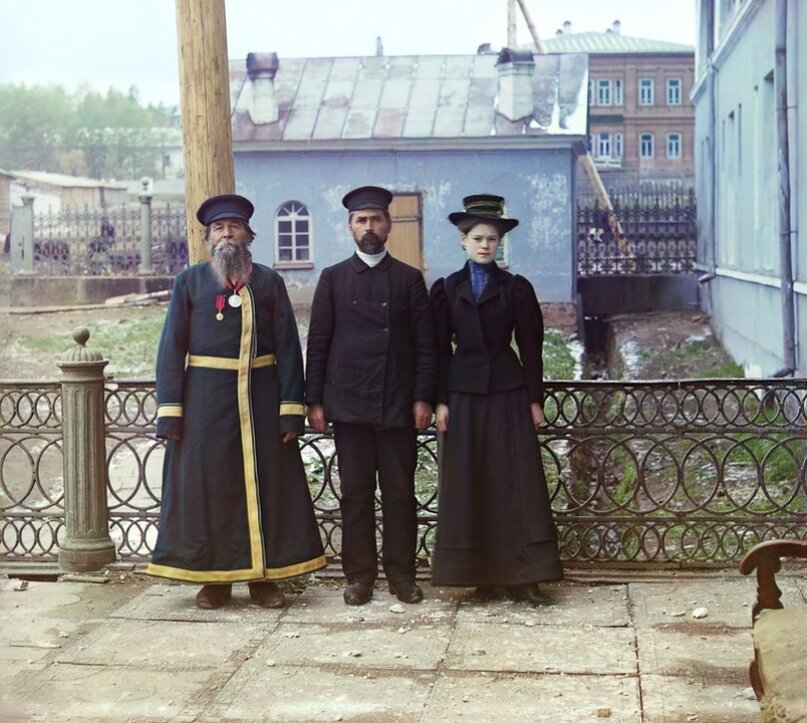 С. М. Прокудин-Горский. Три поколения. Златоуст, осень 1909 года. 