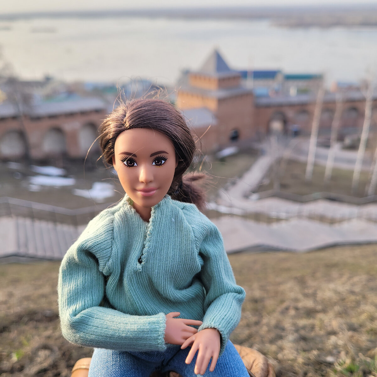 От страха даже кофту не поправила)))