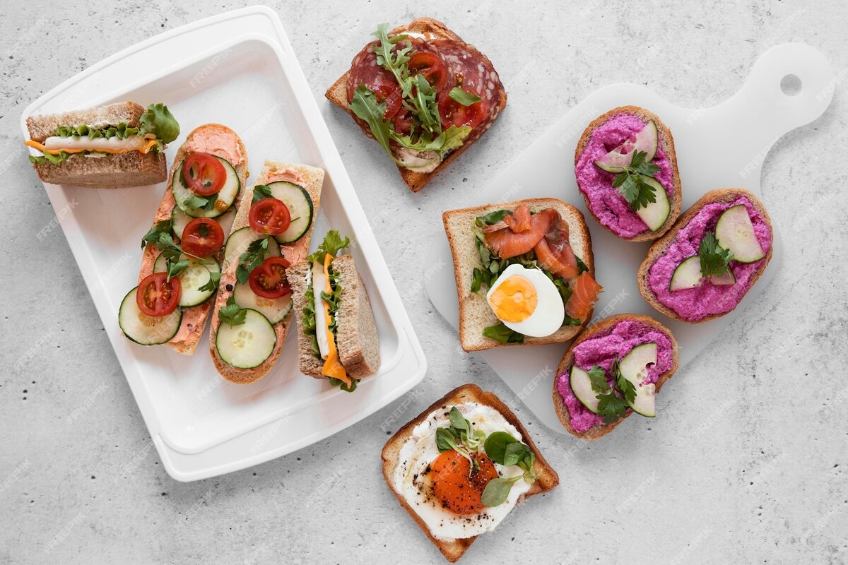 Разнообразные бутерброды для вашего фуршетного стола   Фото: freepik.com