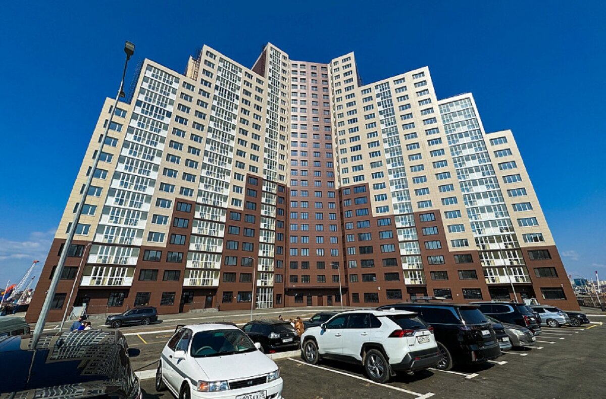 Дом построен для программы арендного жилья.  Фото: Фото: администрация Владивостока / vlc.ru