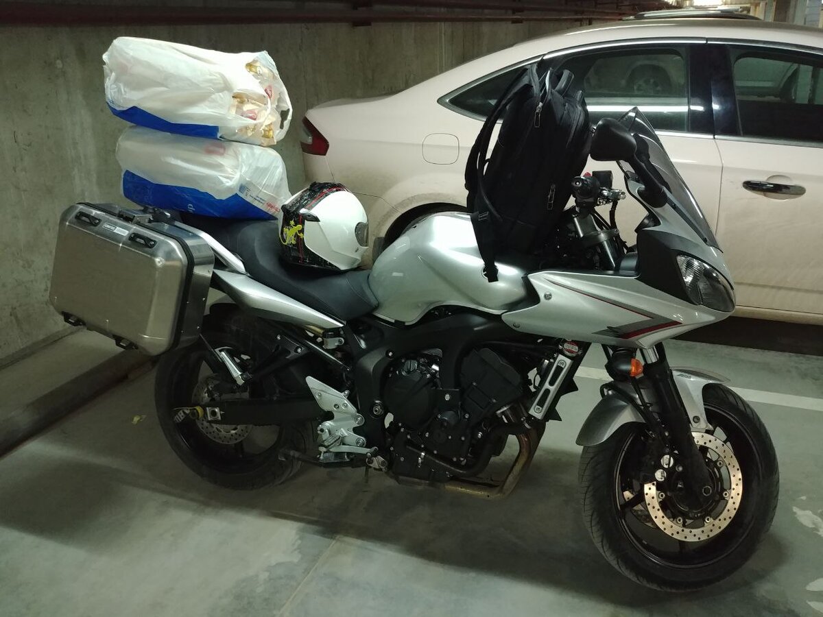 Yamaha FZ6