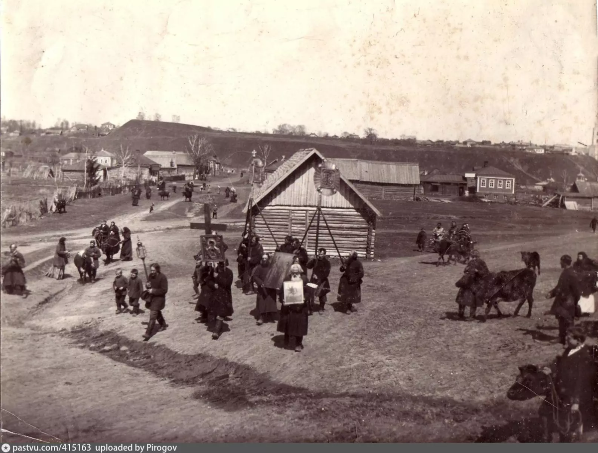 Первый выгон скота. 1904 г. Фото из открытых источников.