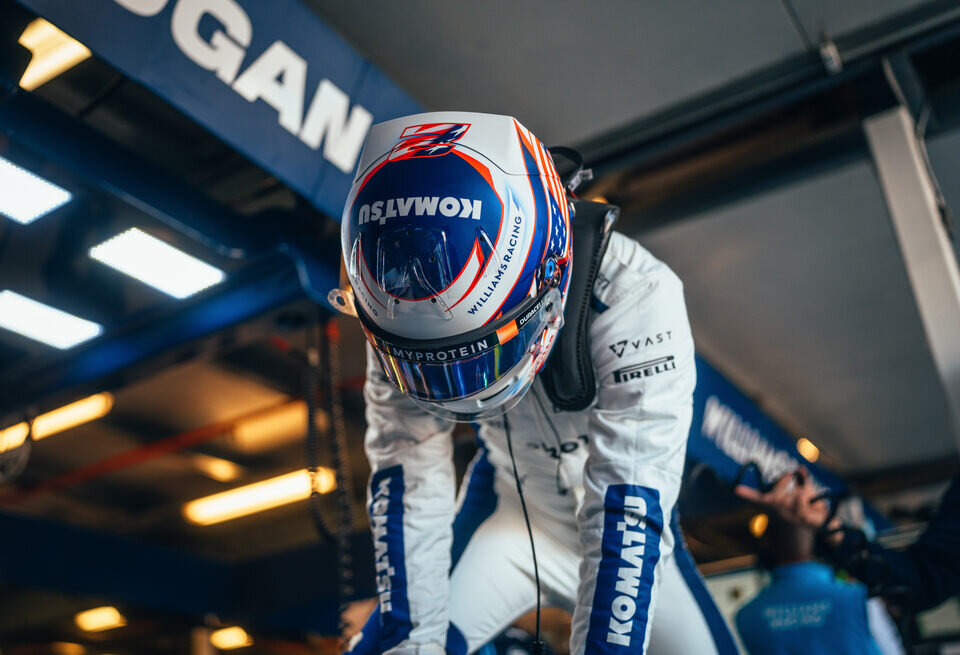    Williams отдала Сардженту отремонтированную машину АлбонаWilliams