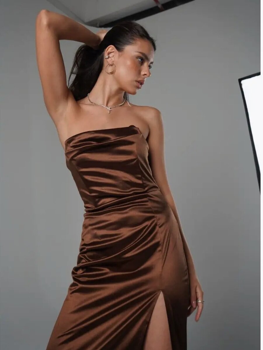 Атласное платье с Wildberries 