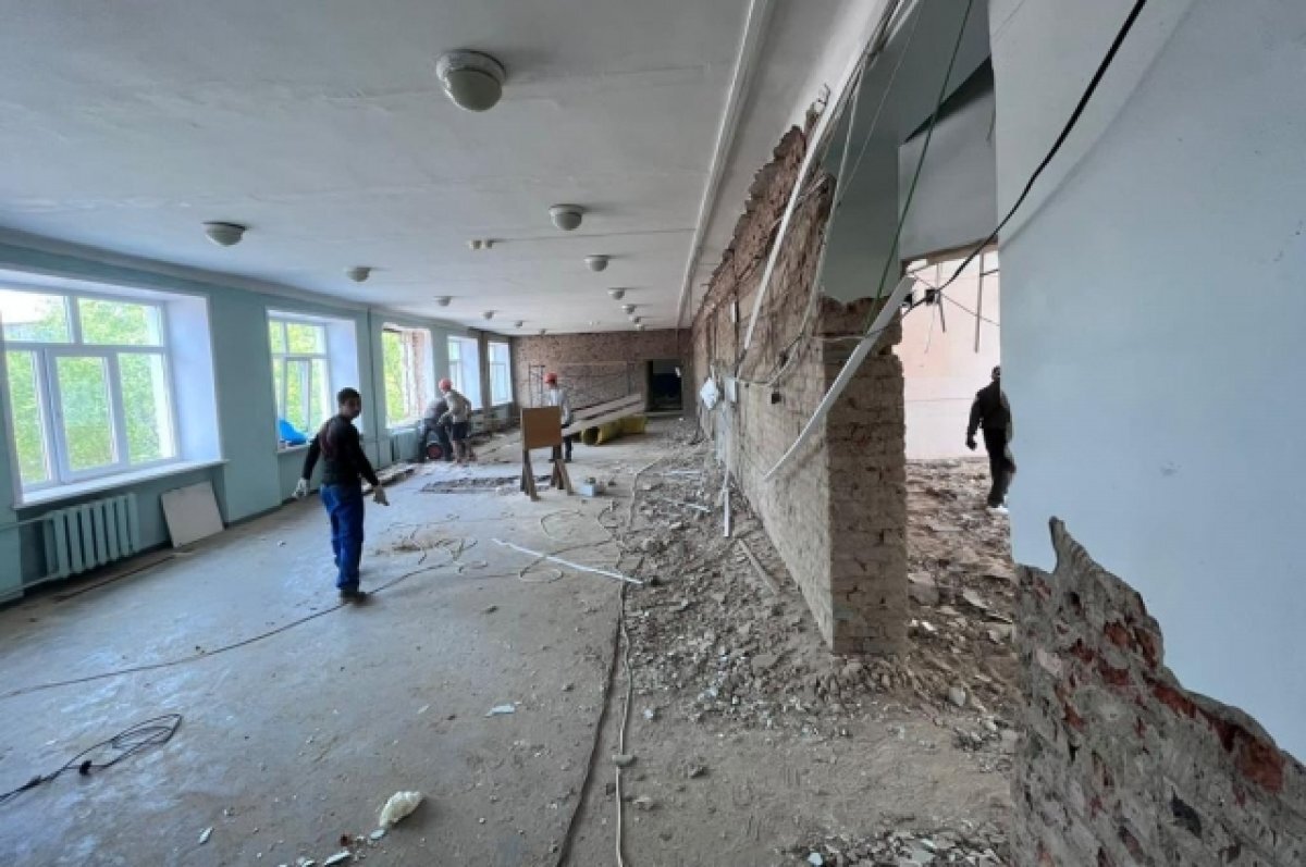    В Омской области ремонтируют 14 школ