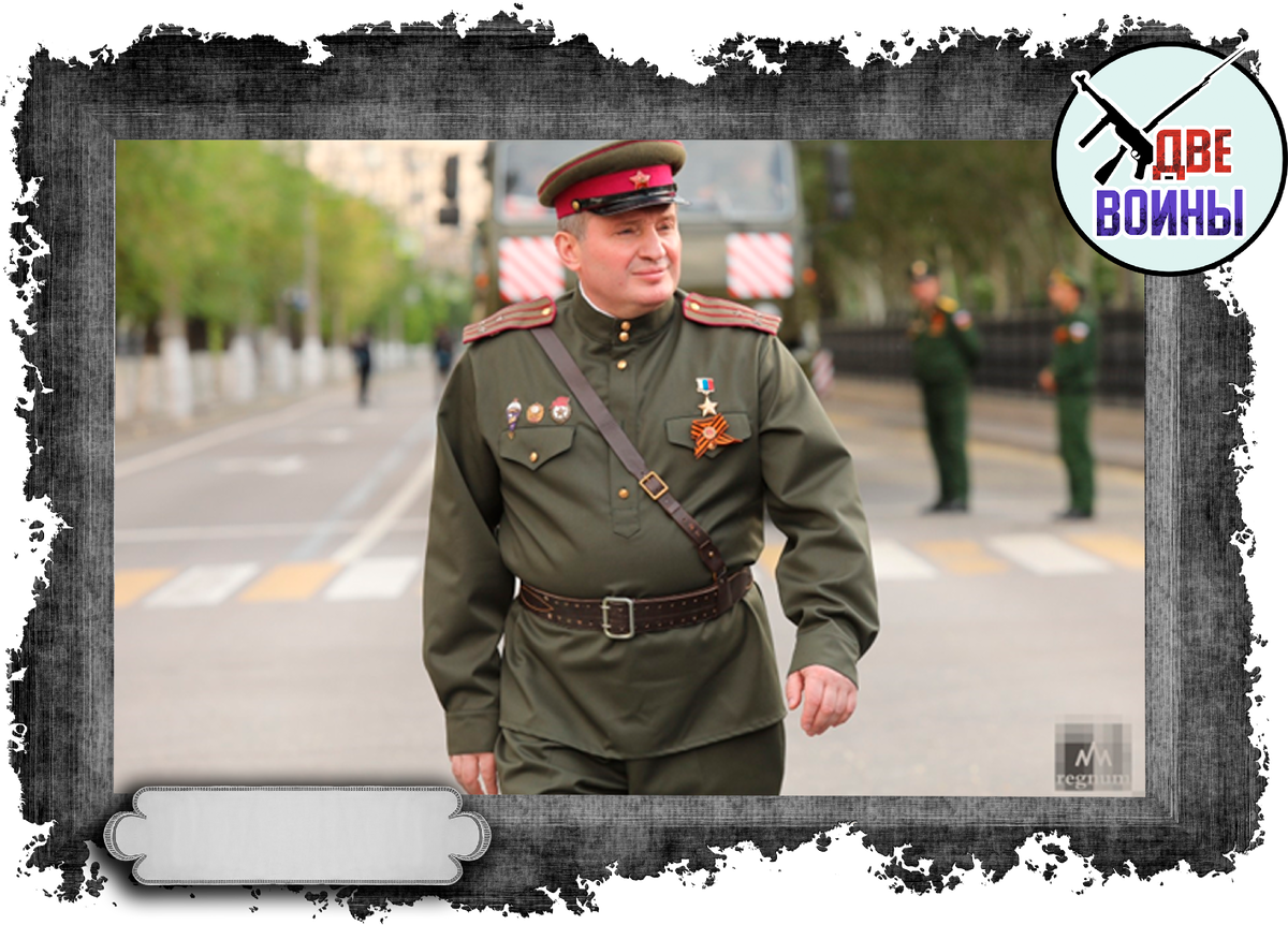 На 75-летний юбилей Победы, 9 мая 2020 года, волгоградский губернатор надел форму советского офицера времён Великой Отечественной. Фото в свободном доступе.