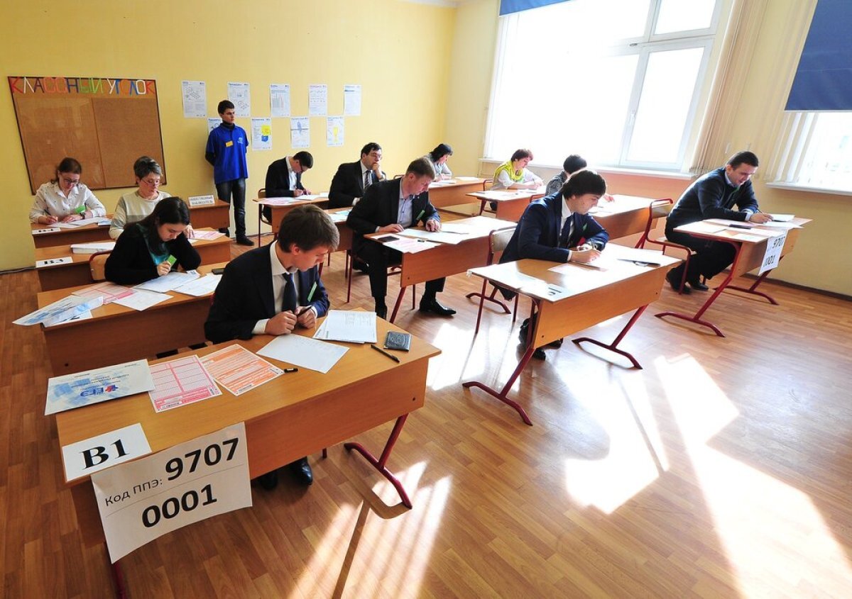    Рособрнадзор опроверг сообщения об использовании текстов Алексиевич на ЕГЭ