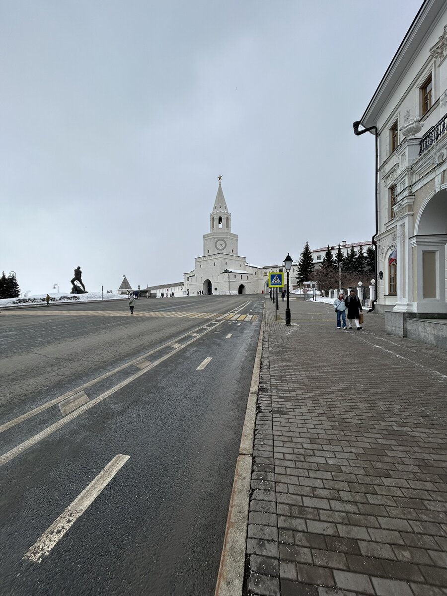 Вход в Кремль. Спасская башня