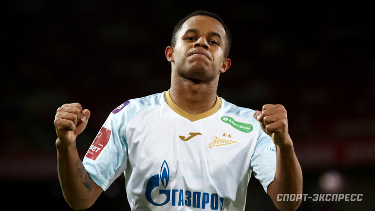    Педро сделал дубль в матче «Спартак» — «Зенит» (1:2).Дарья Исаева