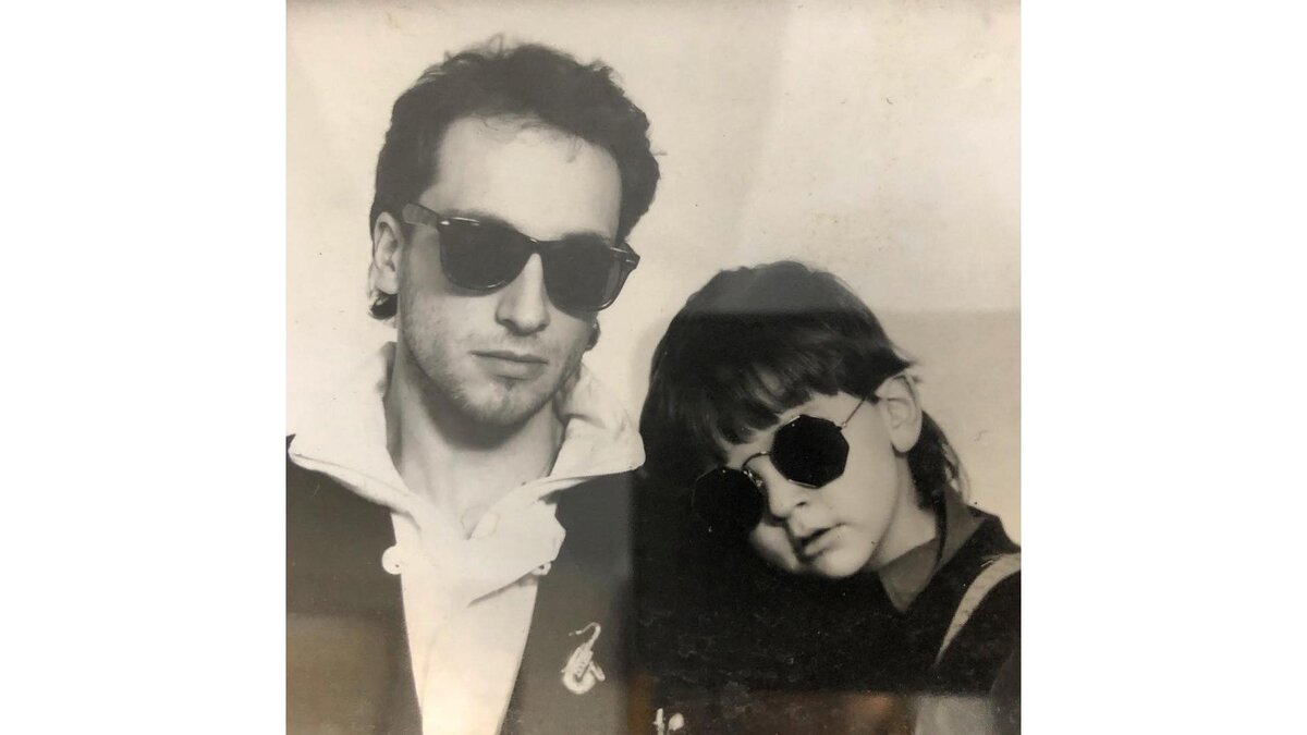 kirill_nagiev / Instagram (входит в корпорацию Meta, признана экстремистской и запрещена в России)📷Дмитрий Нагиев с сыном Кириллом, середина 1990-х