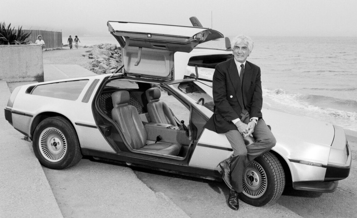 Когда мечты столкнулись с реальностью: история автомобиля DeLorean | Советы  автоподборщика | Дзен