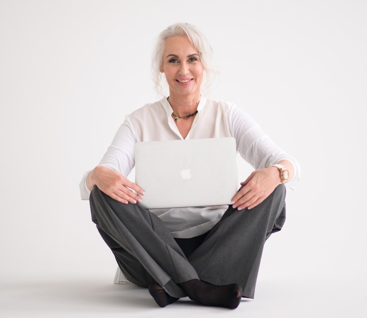 Яна Еленская, PID-эксперт, карьерный психолог, бизнес-консультант, МАК-коуч.