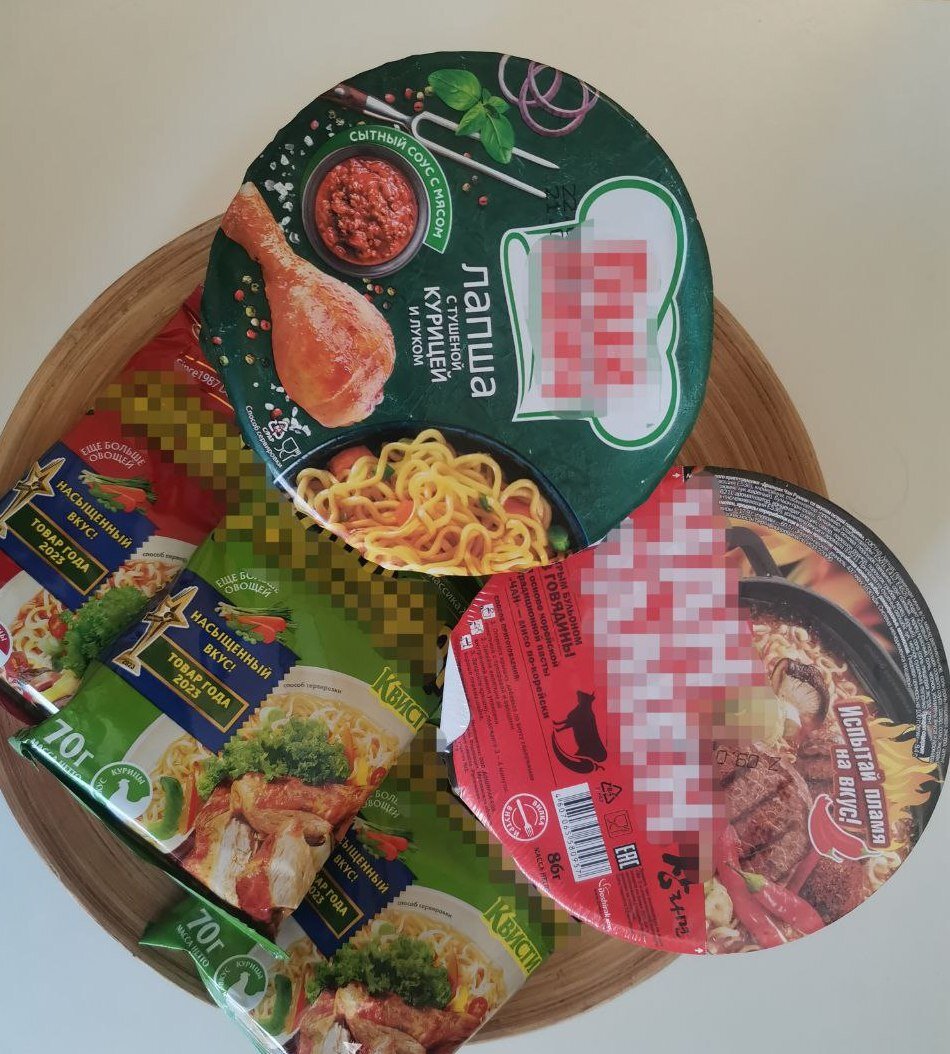 Если очень хочется, то можно побаловаться себя вкусненьким, но не полезным:)