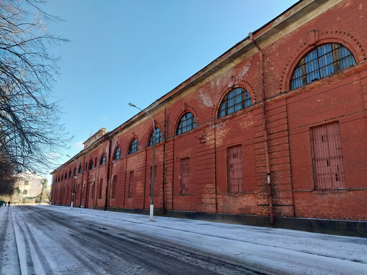 Морской артиллерийский арсенал в Кронштадте. Западный фасад (фото автора)
