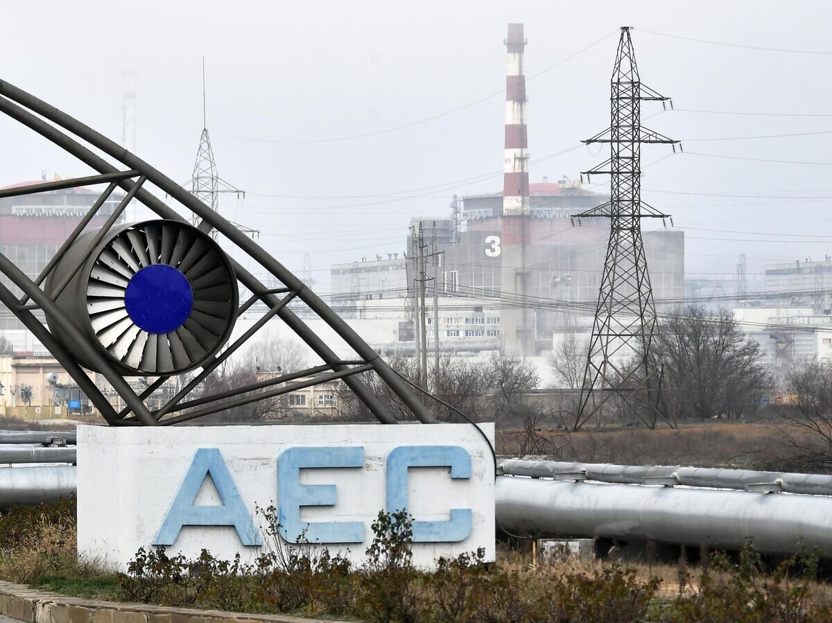    Запорожская АЭС в Энергодаре© РИА Новости / Евгений Биятов