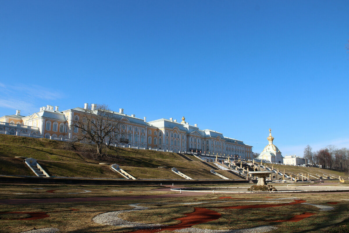 Большой Петергофский Дворец