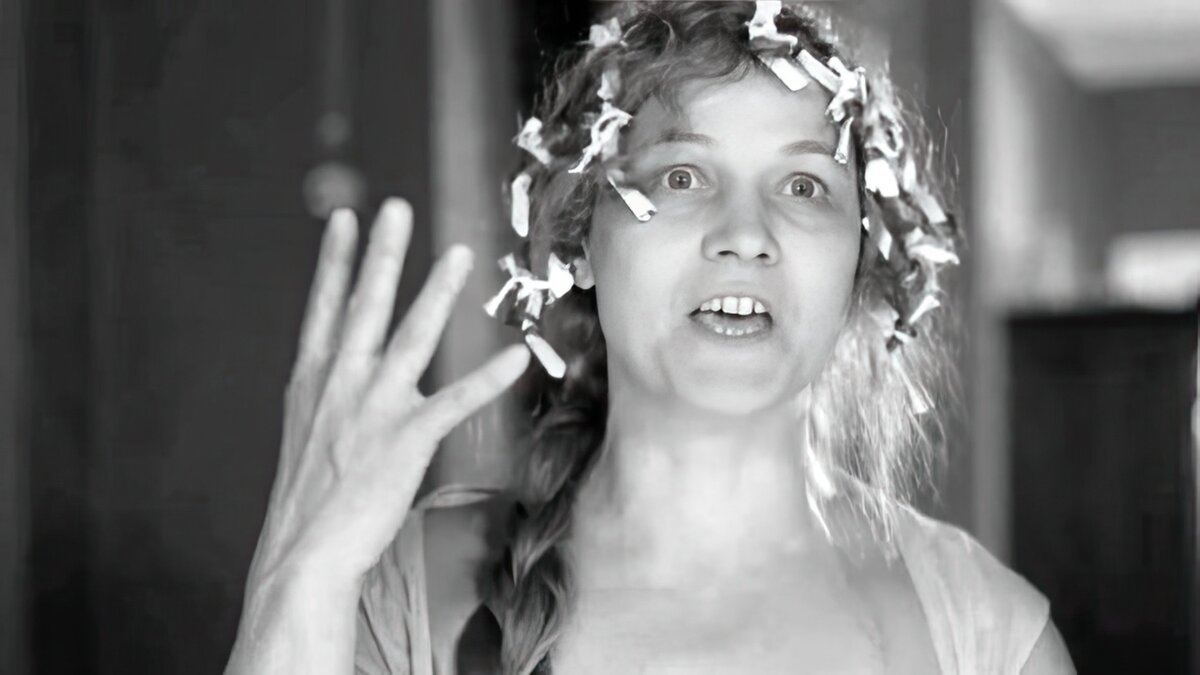 Актриса Нина Русланова в фильме "Собачье сердце"